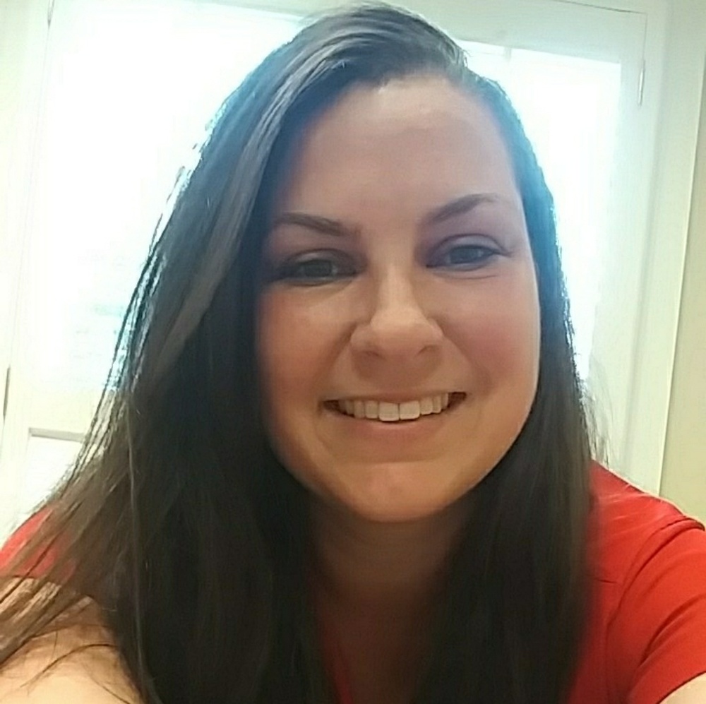 Meet your Posher, Tiffany